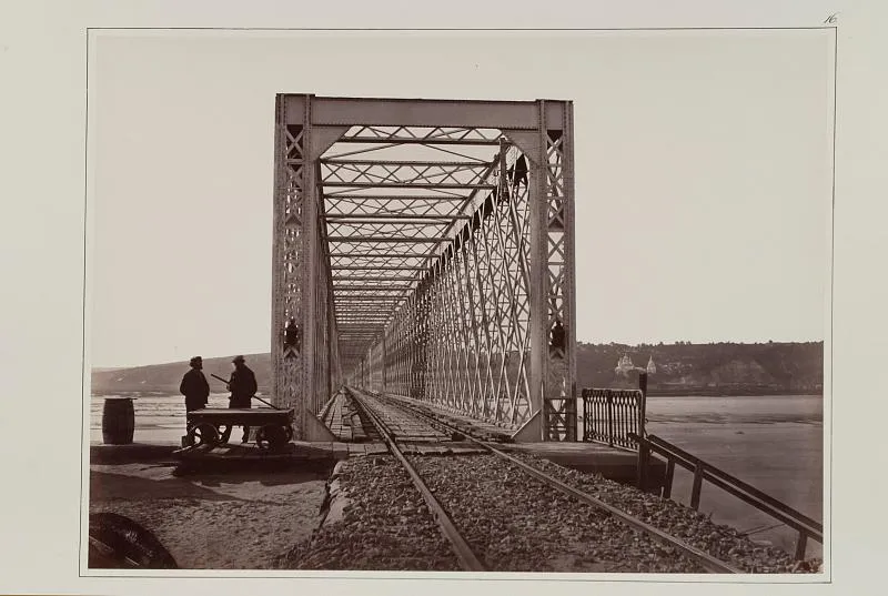 Железнодорожный мост. Киев